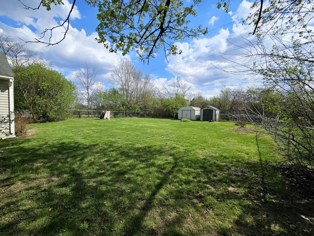 583 Shirley Drive Blackman Charter Township MI 49202