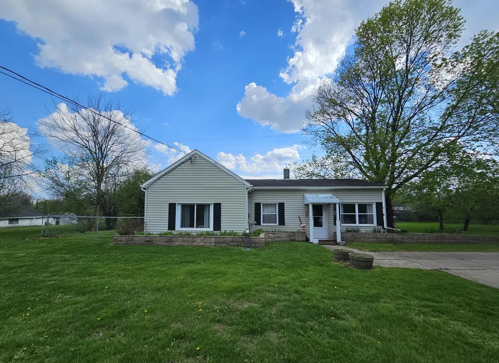 583 Shirley Drive Blackman Charter Township MI 49202