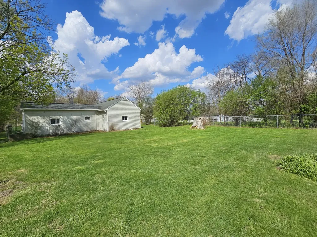 583 Shirley Drive Blackman Charter Township MI 49202