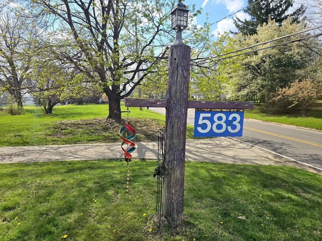 583 Shirley Drive Blackman Charter Township MI 49202