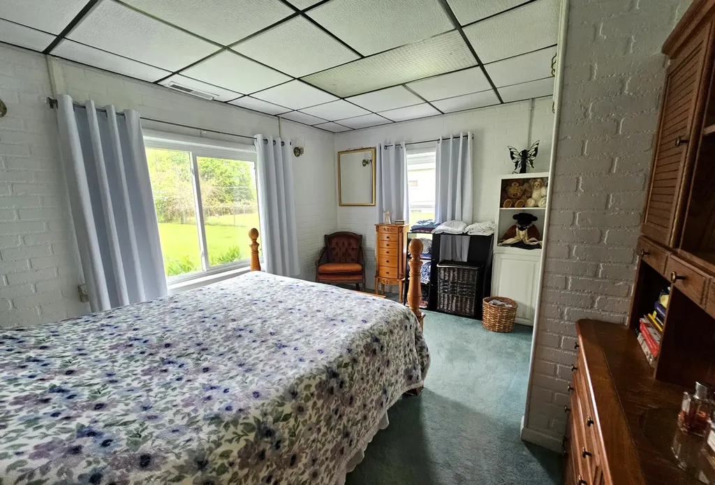 583 Shirley Drive Blackman Charter Township MI 49202