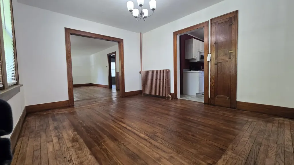 215 E Jane Street Bellevue Village MI 49021