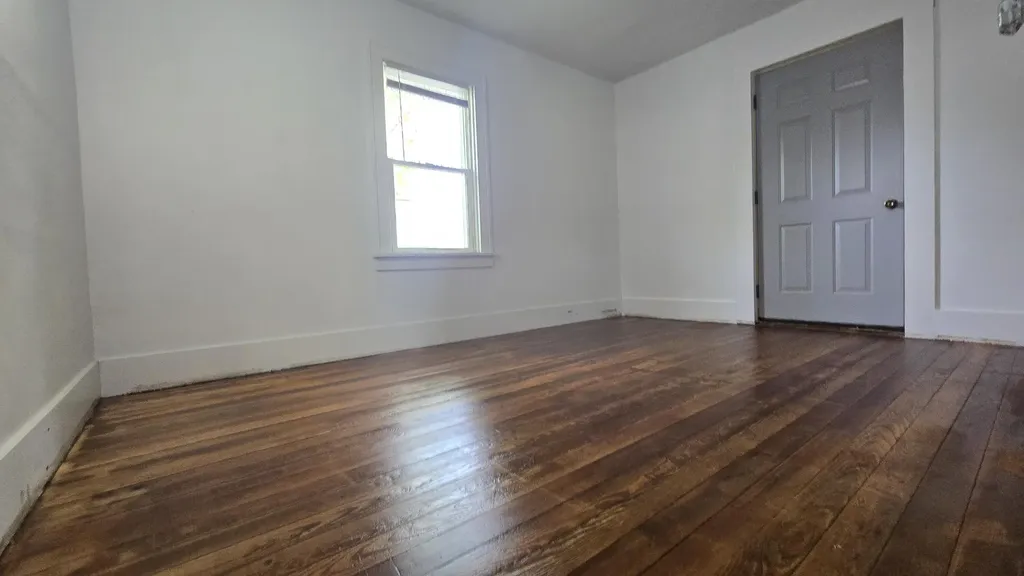 215 E Jane Street Bellevue Village MI 49021
