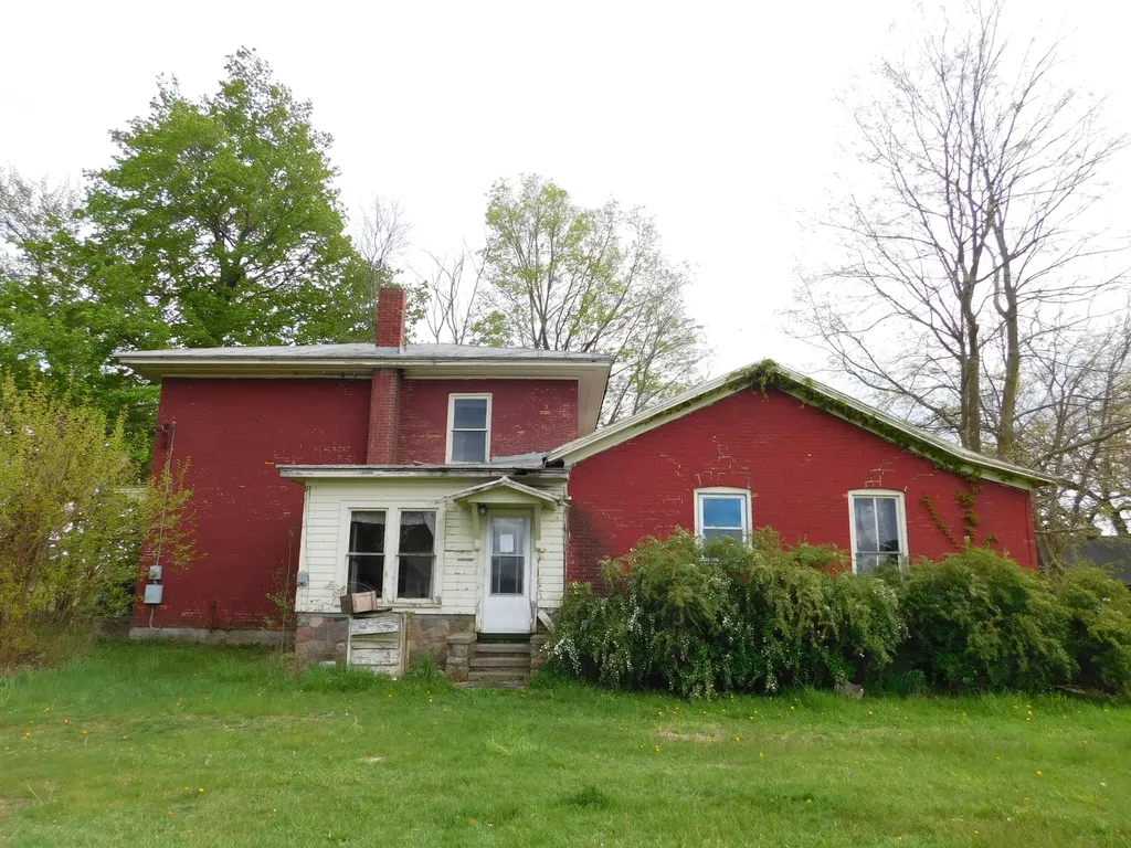 174 S Fillmore Road Ovid Township MI 49036