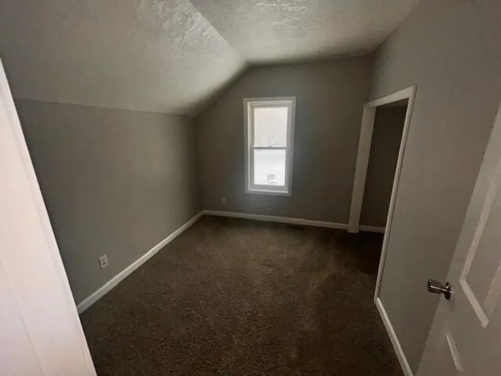 275 Battle Creek Street Emmett Charter Township MI 49033