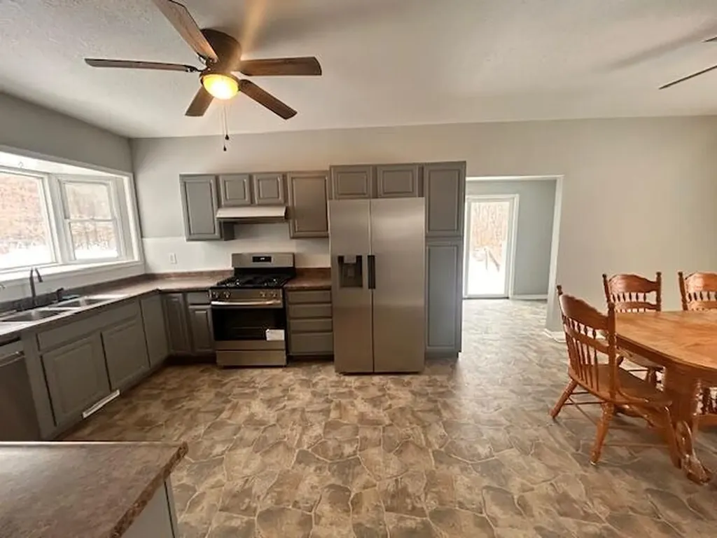 275 Battle Creek Street Emmett Charter Township MI 49033