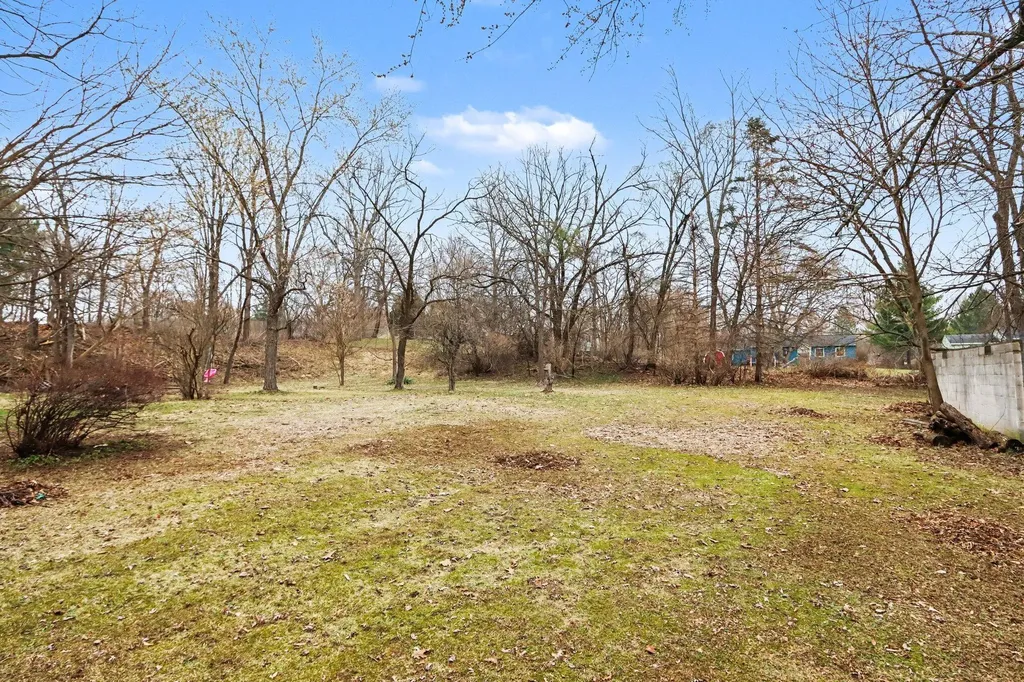 3104 Courtlandt Avenue Kalamazoo City MI 49004