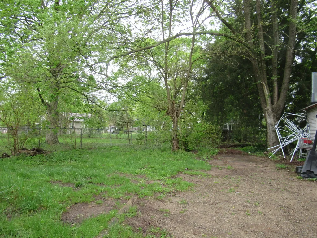 124 Sharon Avenue Pennfield Charter Township MI 49017