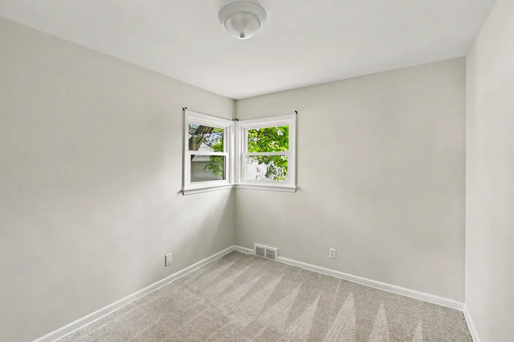 1915 Cooper Avenue Lansing City MI 48910