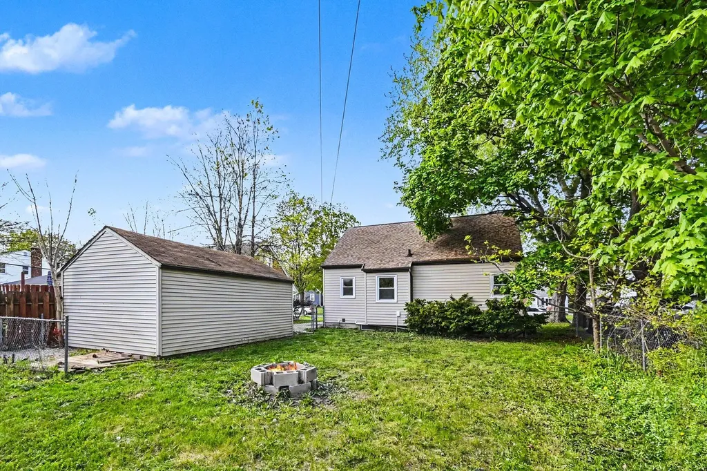 1915 Cooper Avenue Lansing City MI 48910