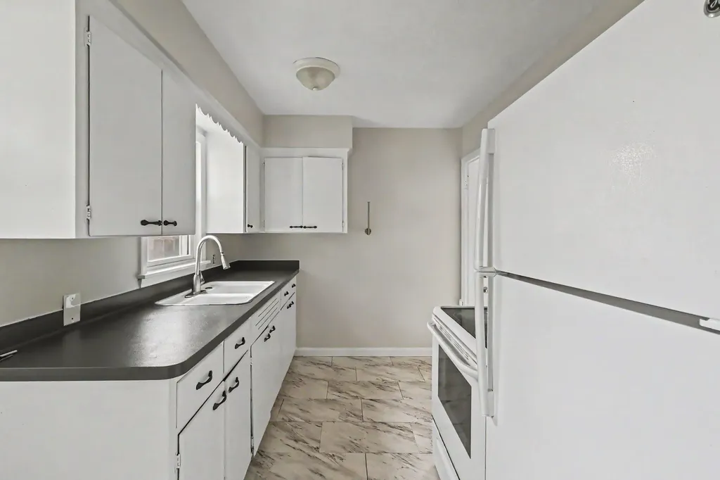 1915 Cooper Avenue Lansing City MI 48910