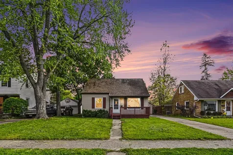 1915 Cooper Avenue Lansing City MI 48910