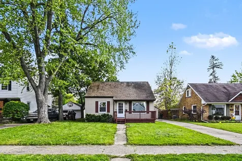 1915 Cooper Avenue Lansing City MI 48910