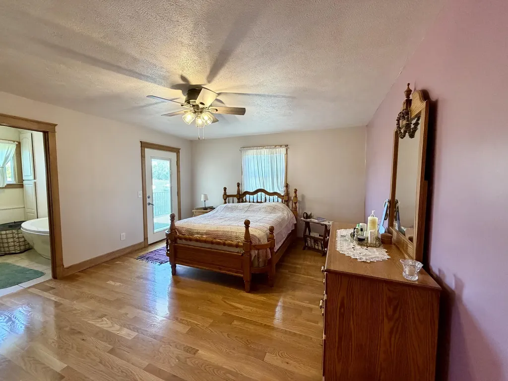7300 W Kinsel Highway Vermontville Township MI 49096