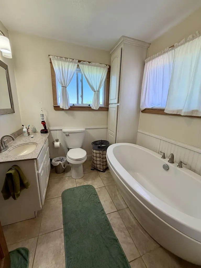 7300 W Kinsel Highway Vermontville Township MI 49096