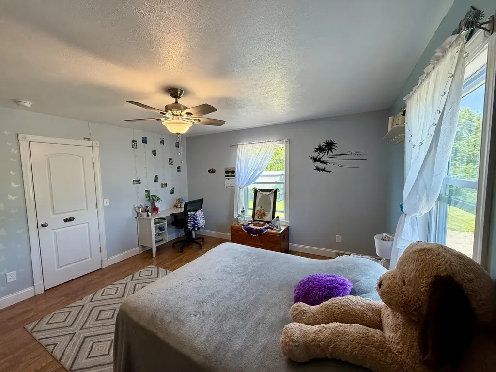 7300 W Kinsel Highway Vermontville Township MI 49096