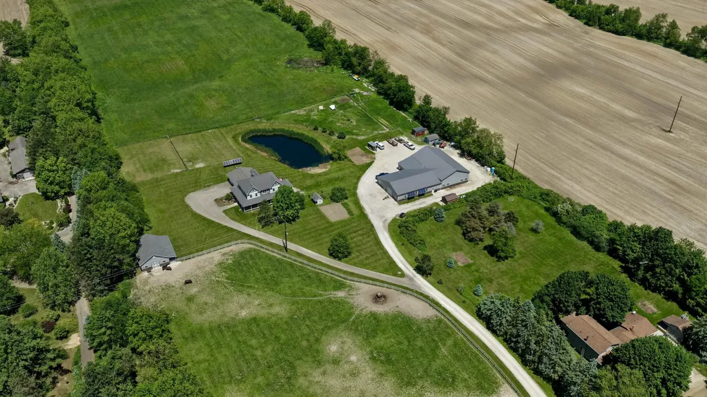 7300 W Kinsel Highway Vermontville Township MI 49096