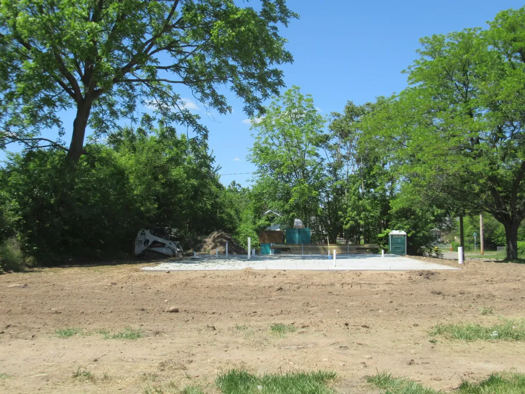 82 Greenwood Avenue Battle Creek City MI 49037