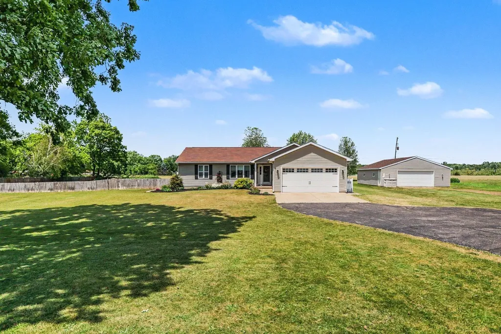 20221 Partello Road Marengo Township MI 49068