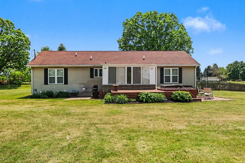 20221 Partello Road Marengo Township MI 49068