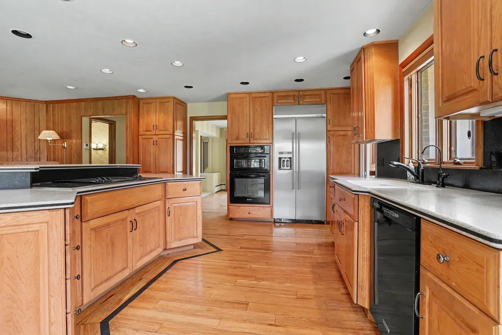 757 N Kalamazoo Avenue Marshall Township MI 49068