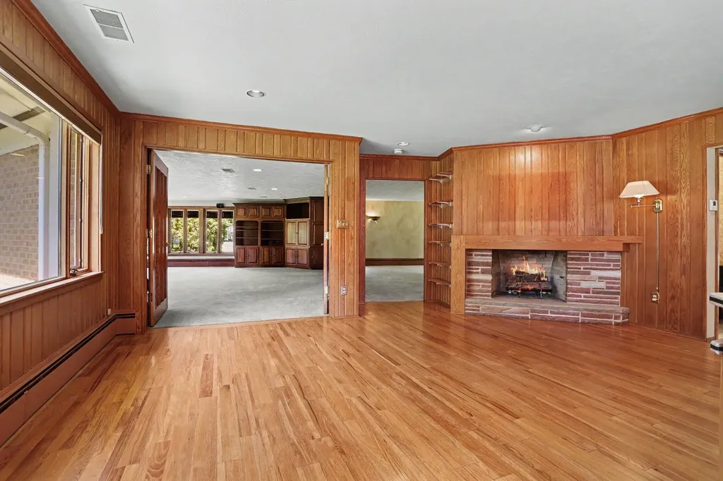 757 N Kalamazoo Avenue Marshall Township MI 49068