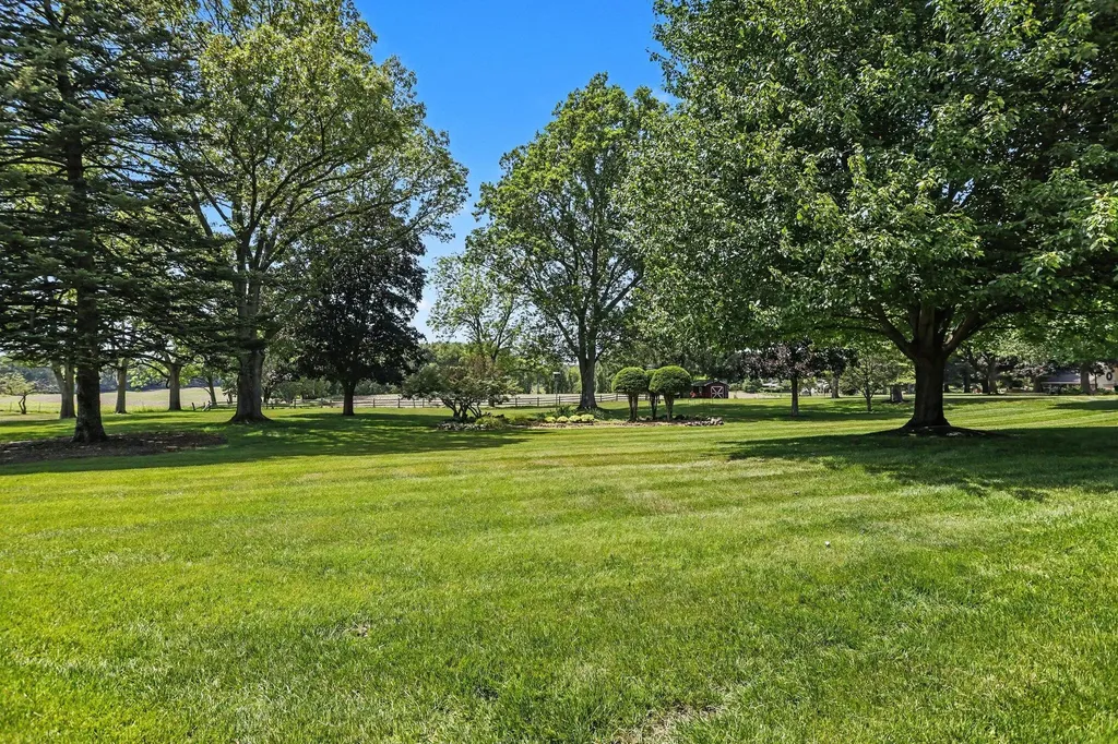 757 N Kalamazoo Avenue Marshall Township MI 49068