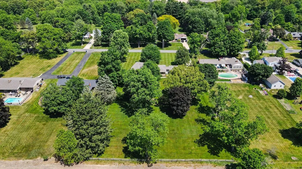 757 N Kalamazoo Avenue Marshall Township MI 49068