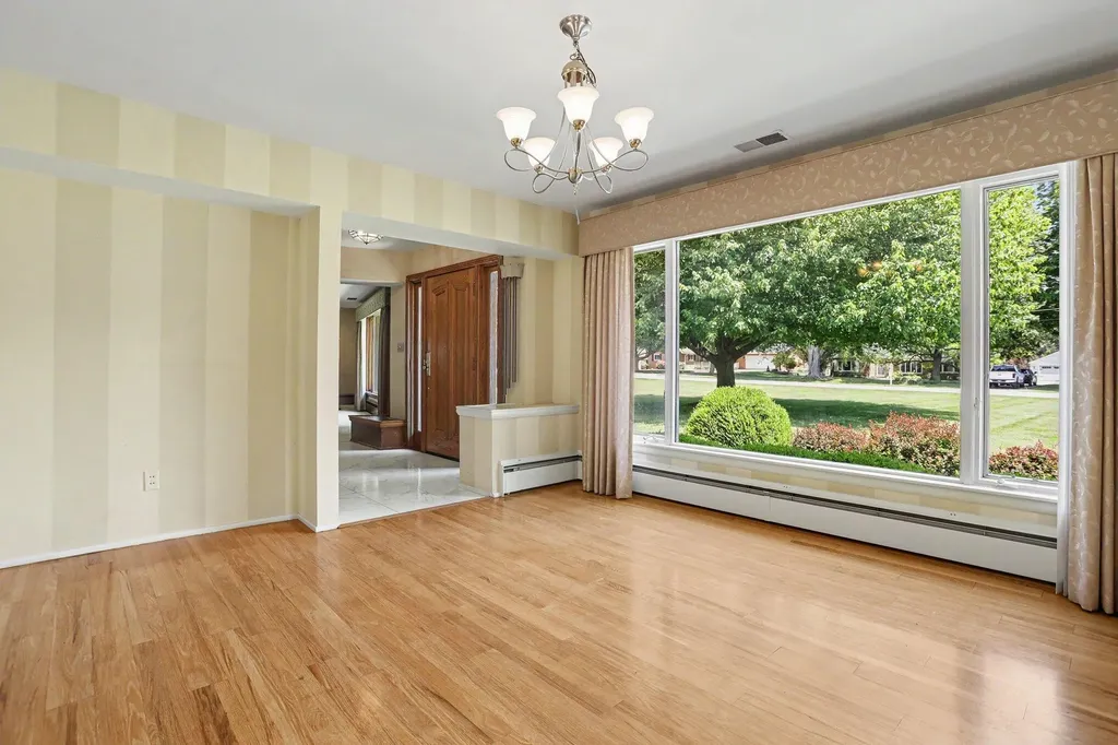 757 N Kalamazoo Avenue Marshall Township MI 49068