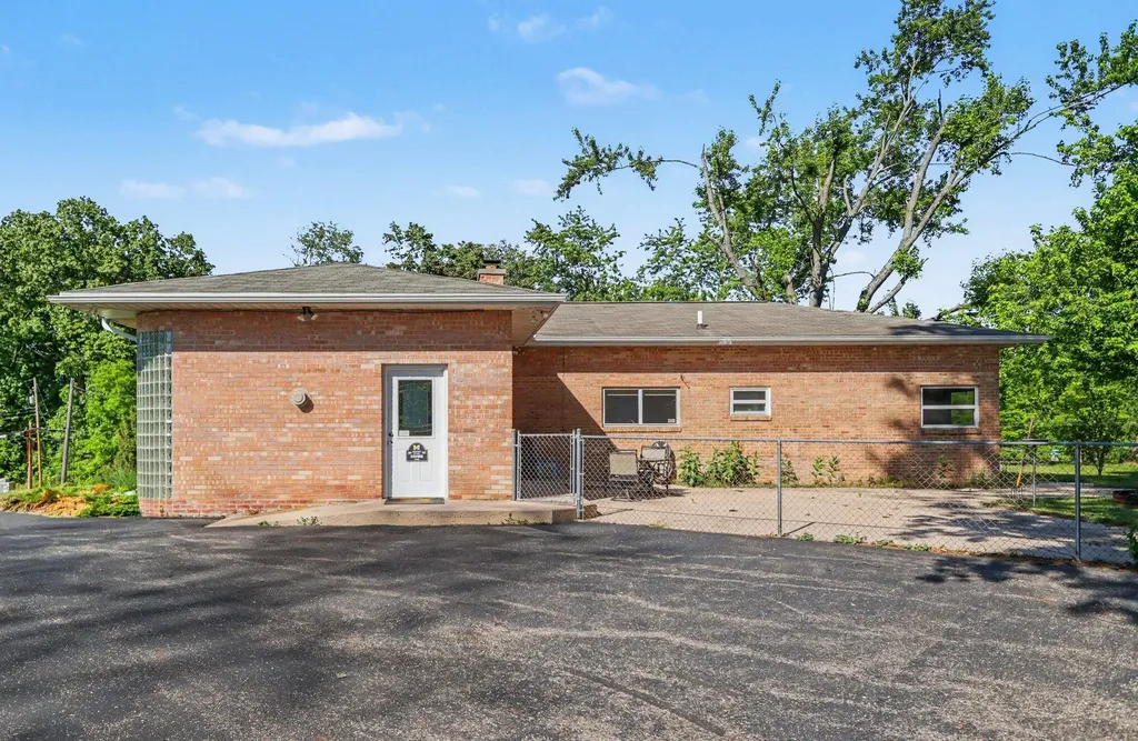 20759 Carpenter Drive Bedford Charter Township MI 49017