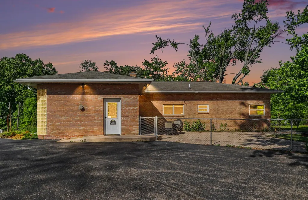 20759 Carpenter Drive Bedford Charter Township MI 49017