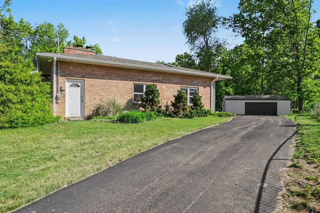 20759 Carpenter Drive Bedford Charter Township MI 49017
