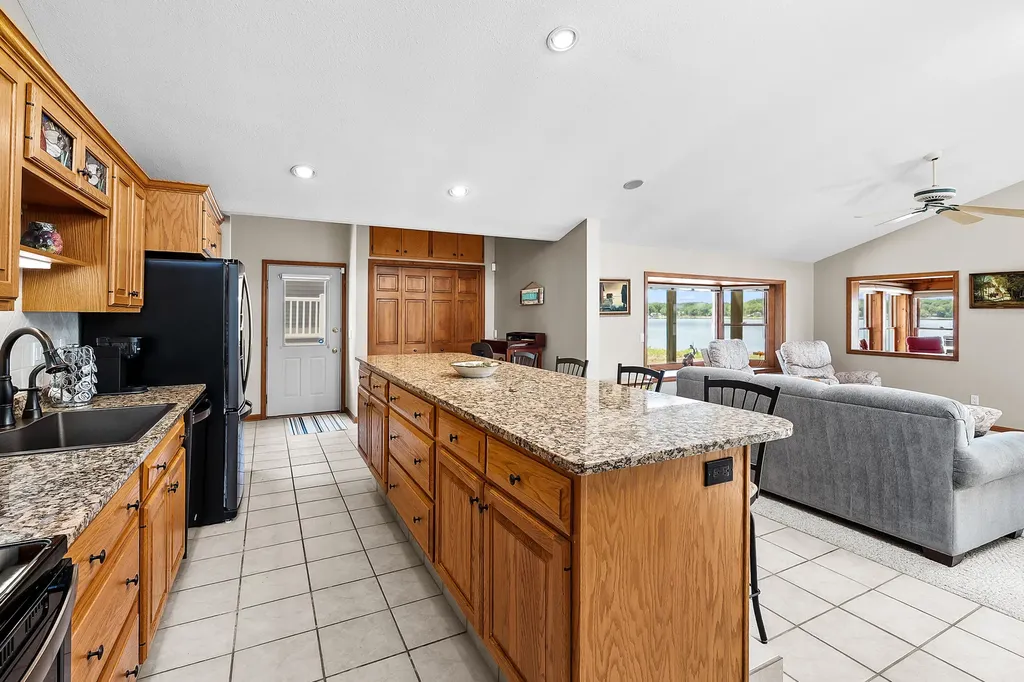 7118 Shoreline Drive Prairieville Township MI 49046