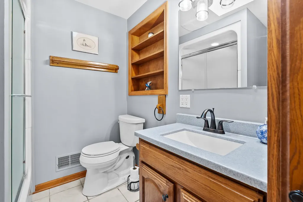 7118 Shoreline Drive Prairieville Township MI 49046