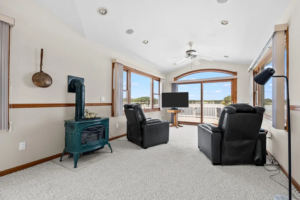 7118 Shoreline Drive Prairieville Township MI 49046