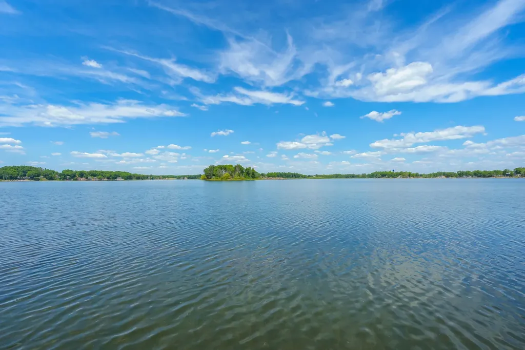 7118 Shoreline Drive Prairieville Township MI 49046