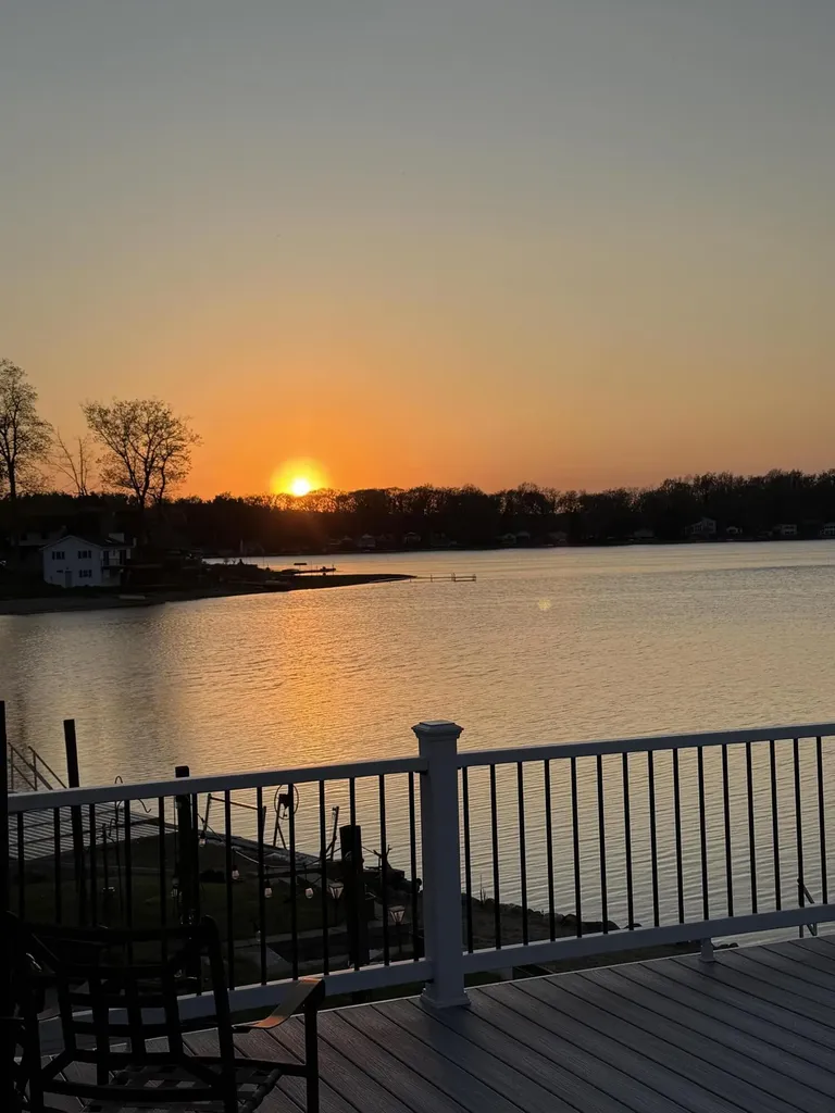 7118 Shoreline Drive Prairieville Township MI 49046