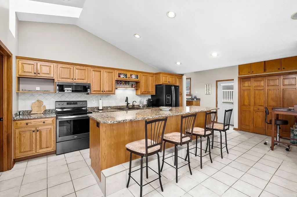 7118 Shoreline Drive Prairieville Township MI 49046