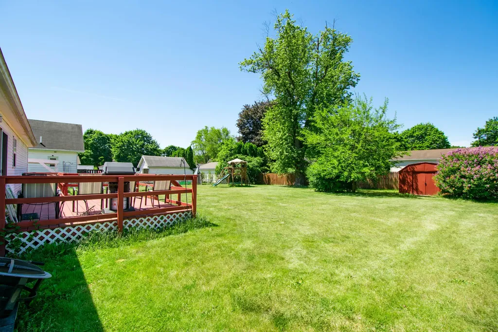 814 Seymour Avenue Jackson City MI 49202