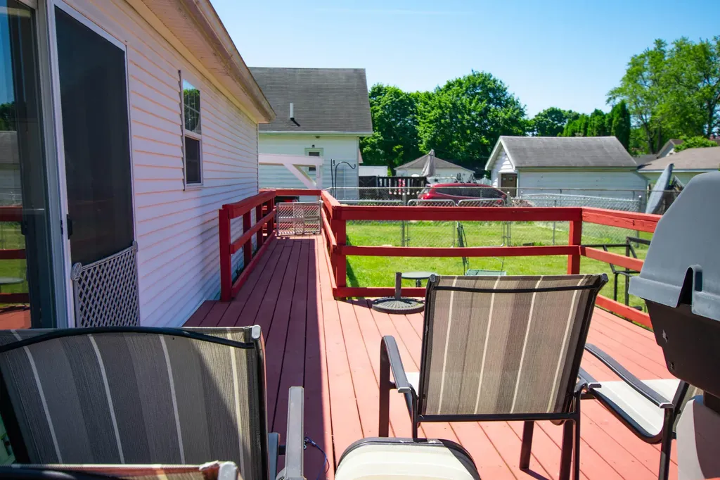 814 Seymour Avenue Jackson City MI 49202