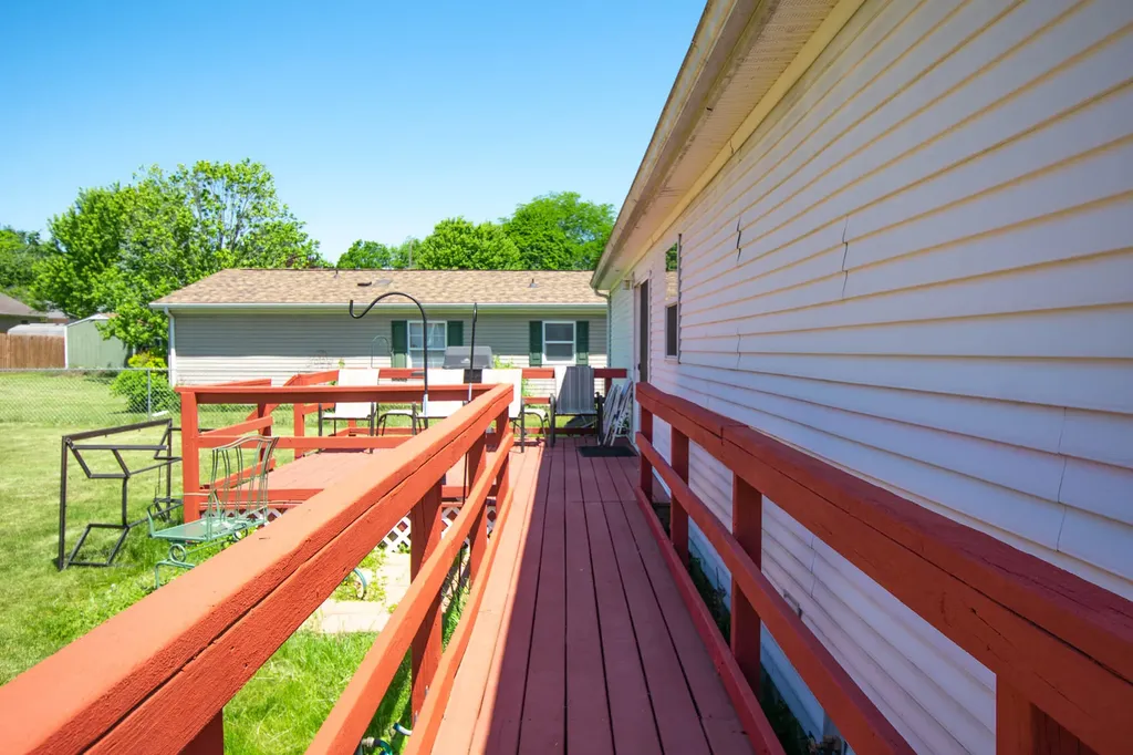 814 Seymour Avenue Jackson City MI 49202