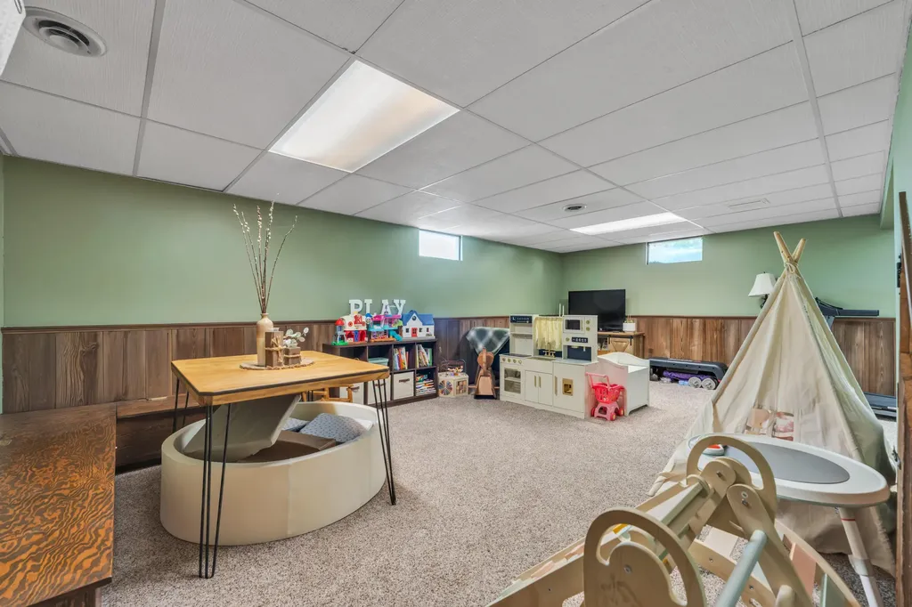 12611 15 1/2 Mile Road Marshall Township MI 49068