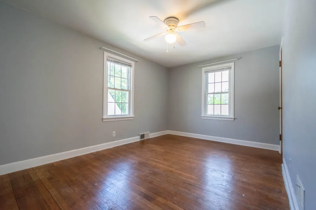 447 W Territorial Road W Battle Creek City MI 49015