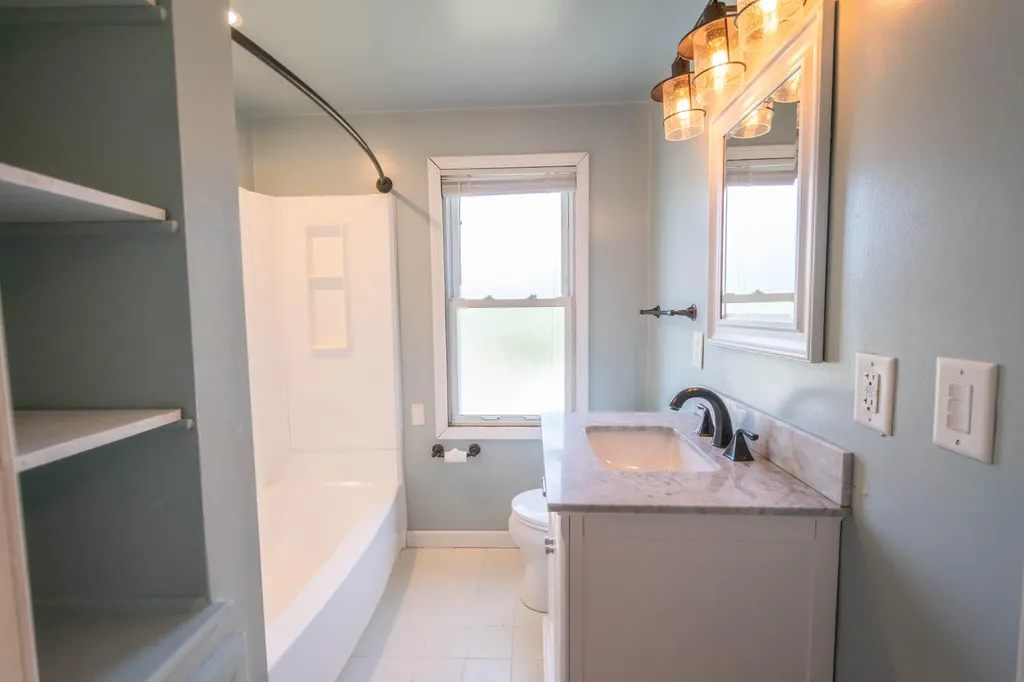 447 W Territorial Road W Battle Creek City MI 49015
