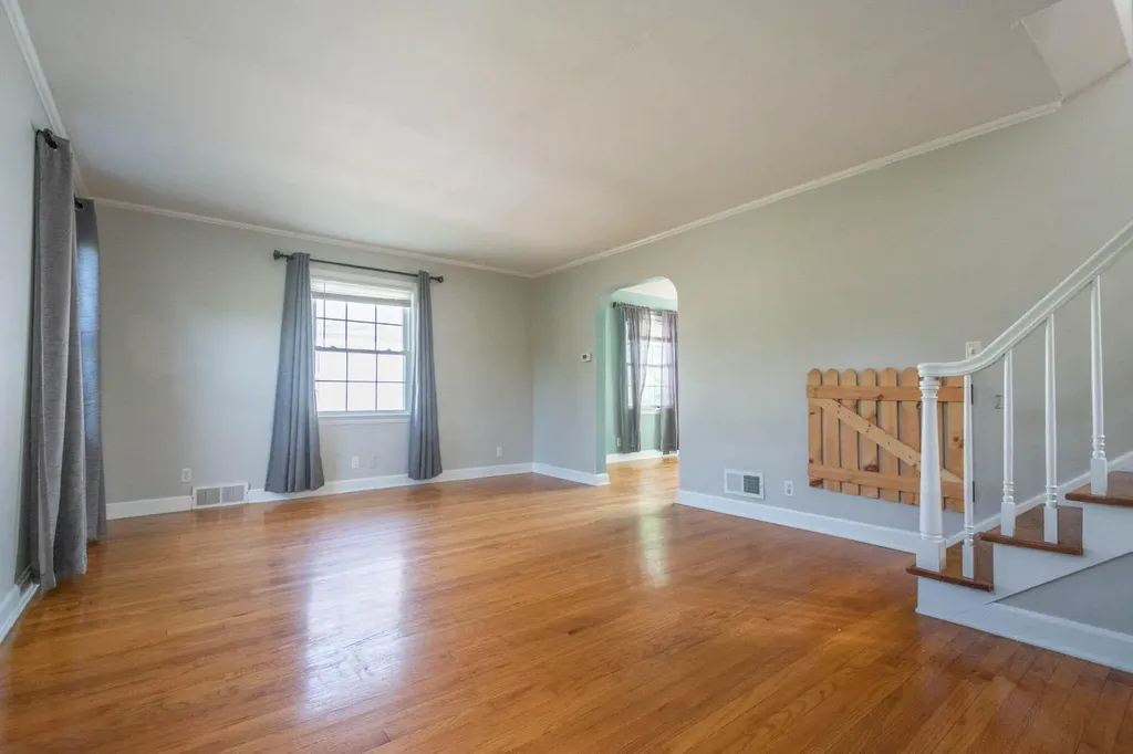 447 W Territorial Road W Battle Creek City MI 49015