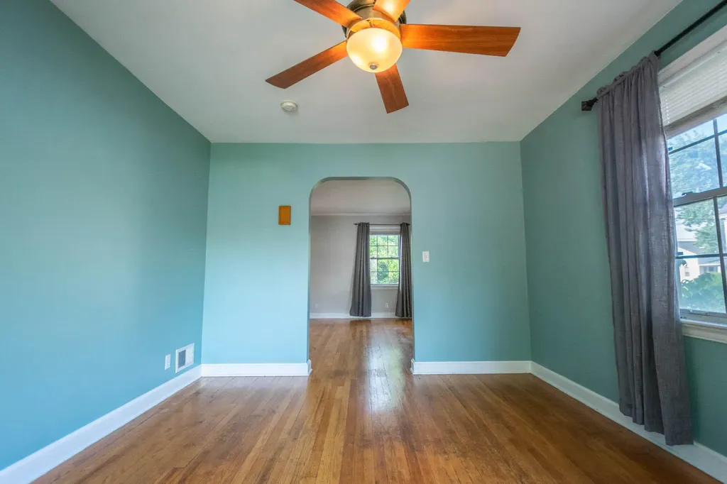 447 W Territorial Road W Battle Creek City MI 49015