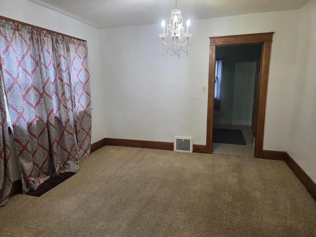49 W Kingman Avenue Battle Creek City MI 49014