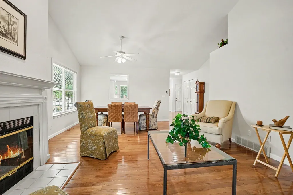 128 Chauncey Court Marshall City MI 49068