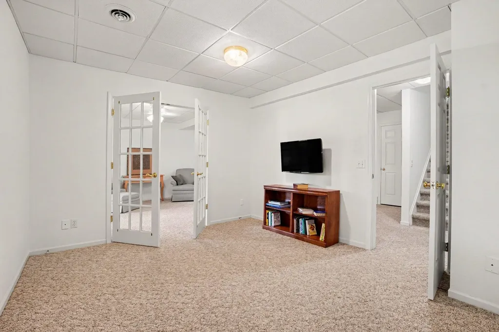128 Chauncey Court Marshall City MI 49068