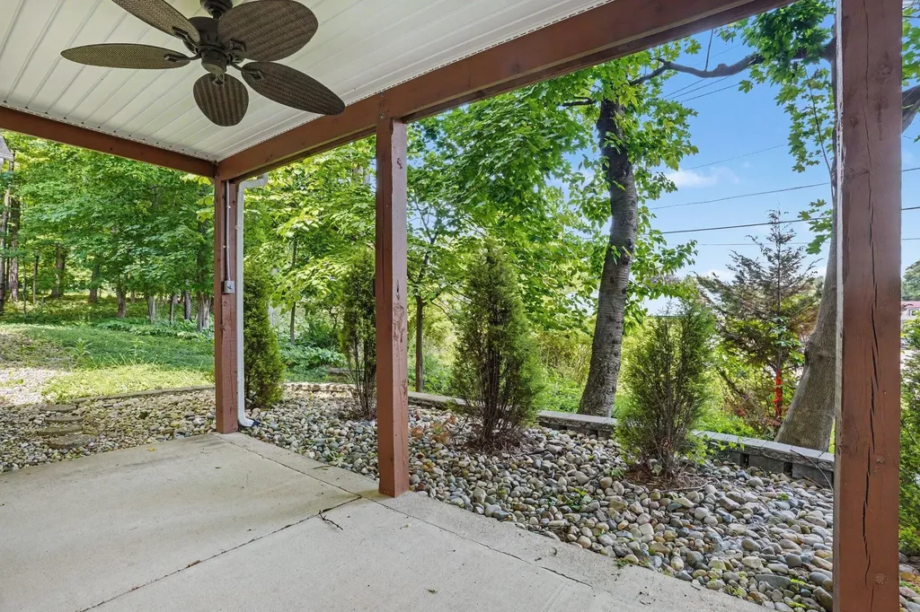 128 Chauncey Court Marshall City MI 49068